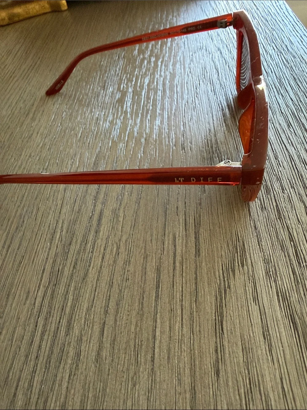 Diff Eyewear Women's Rectangular Sunglasses in Deep Red